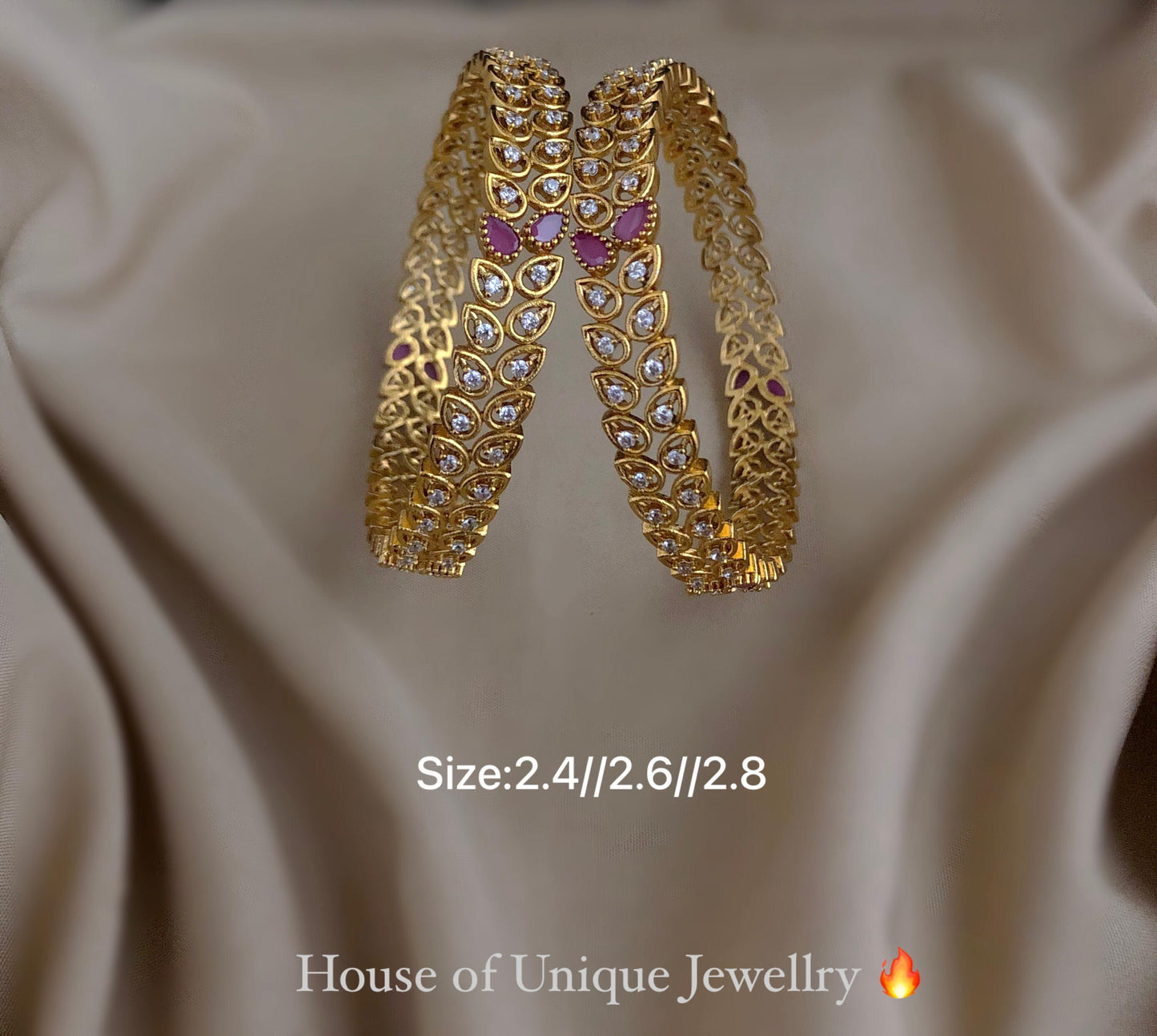 Leaf design bangles