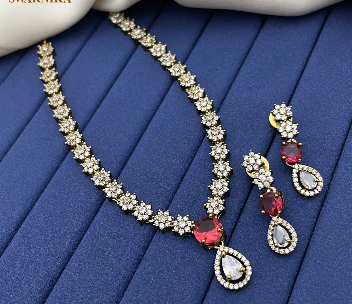 Simple diamond replica