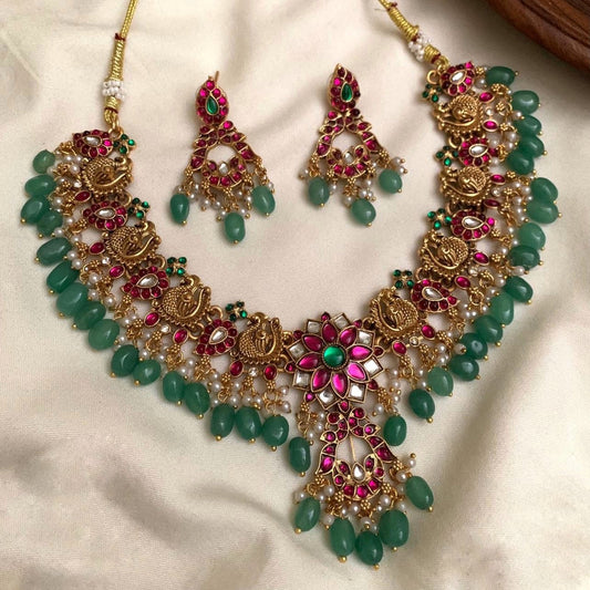 Ruby and green beads necklace