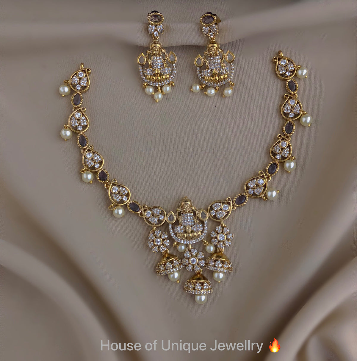 Stone necklace