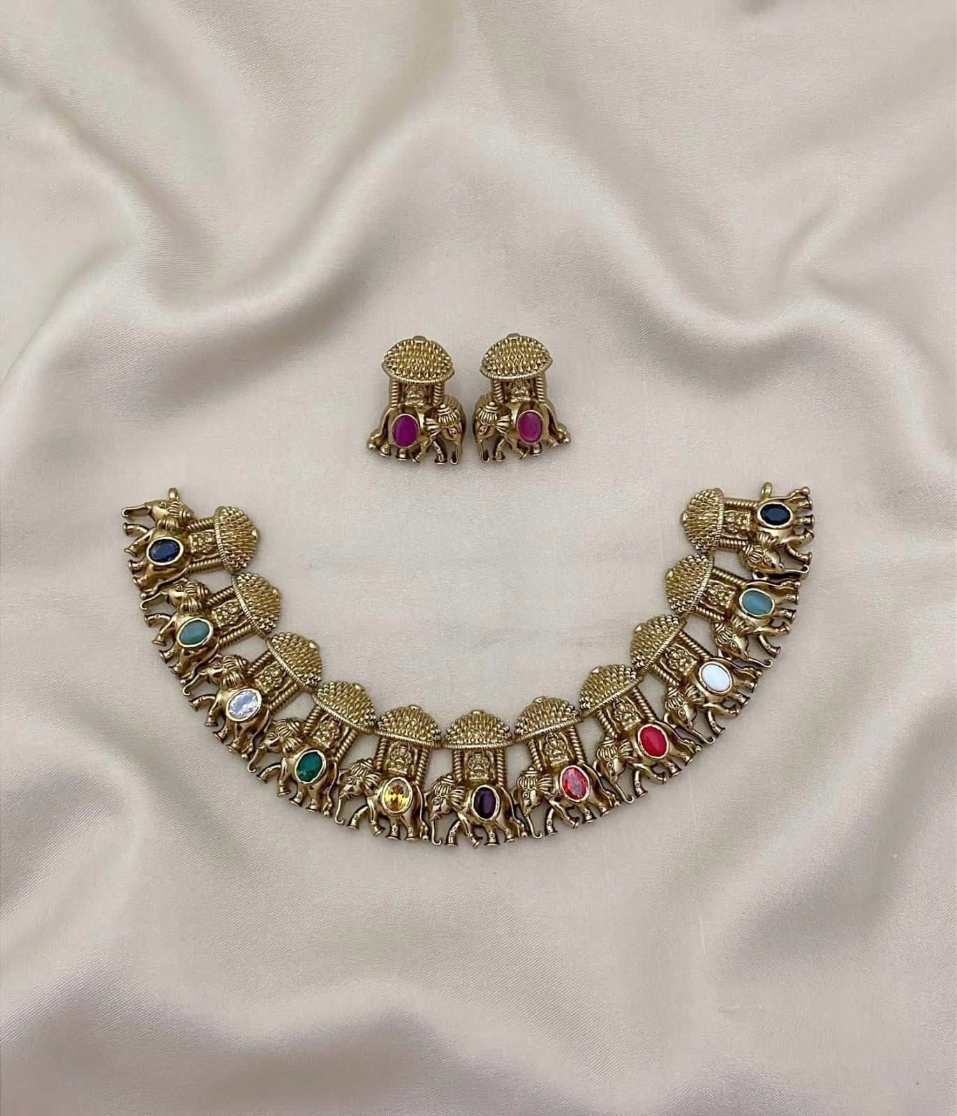 Elephant premium necklace (PJ-51)