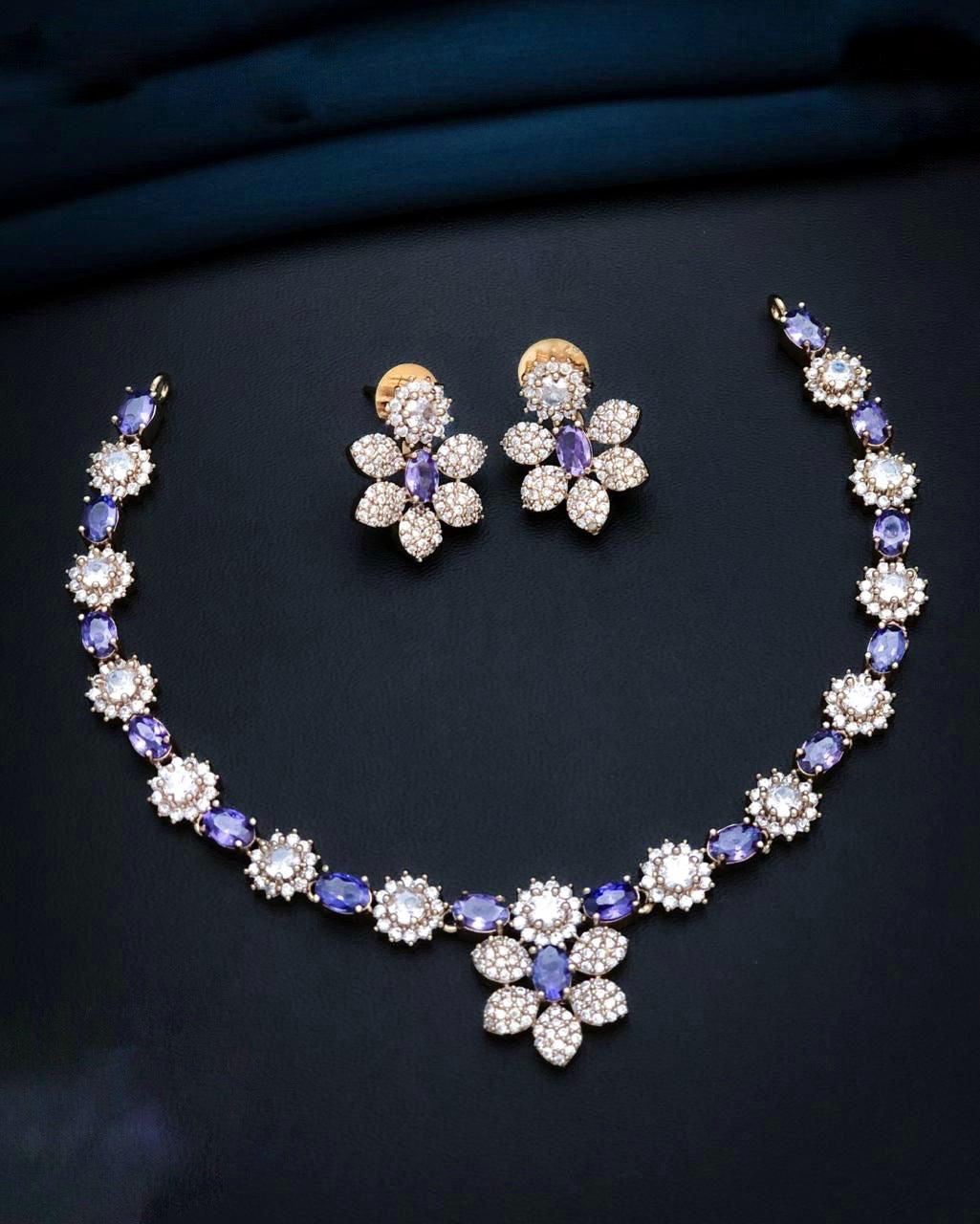 Flower stones necklace (DR-76)