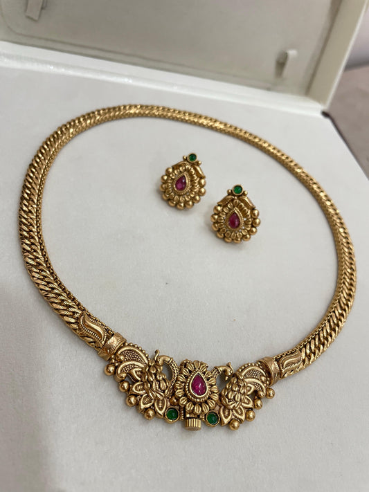 Premium screw necklace