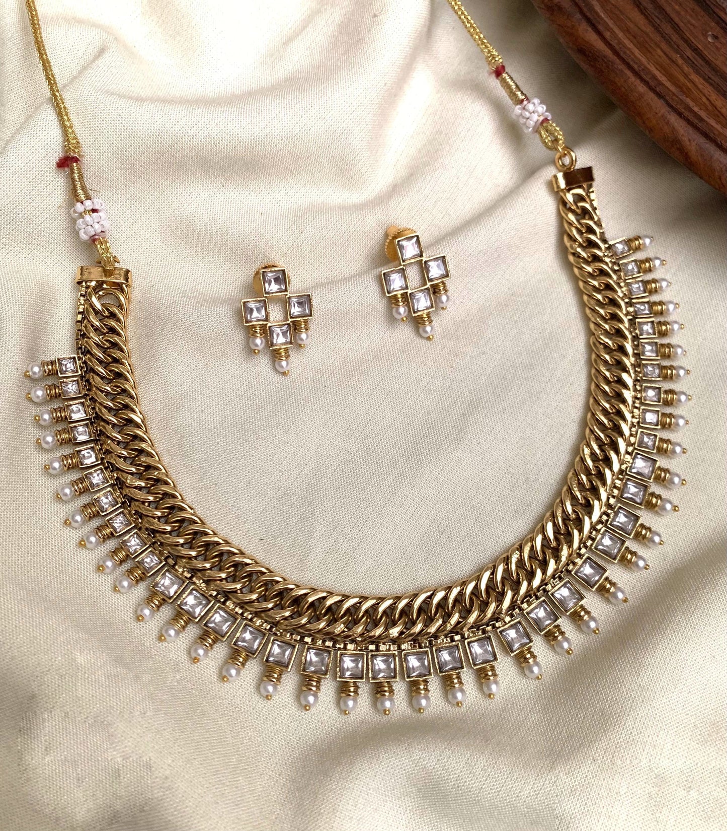 Premium necklace (PJ-53)