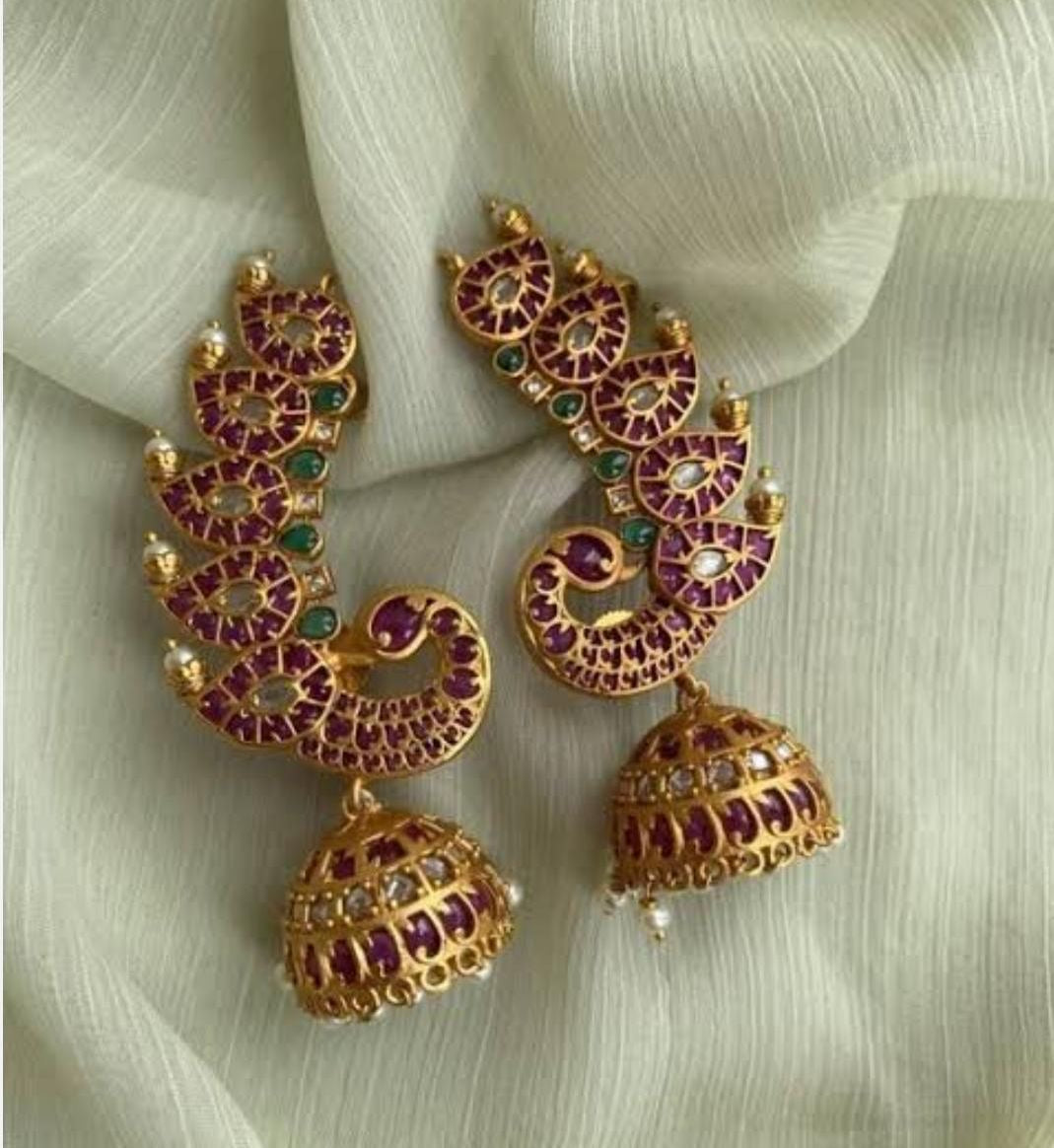 Grand jadau ear cuff