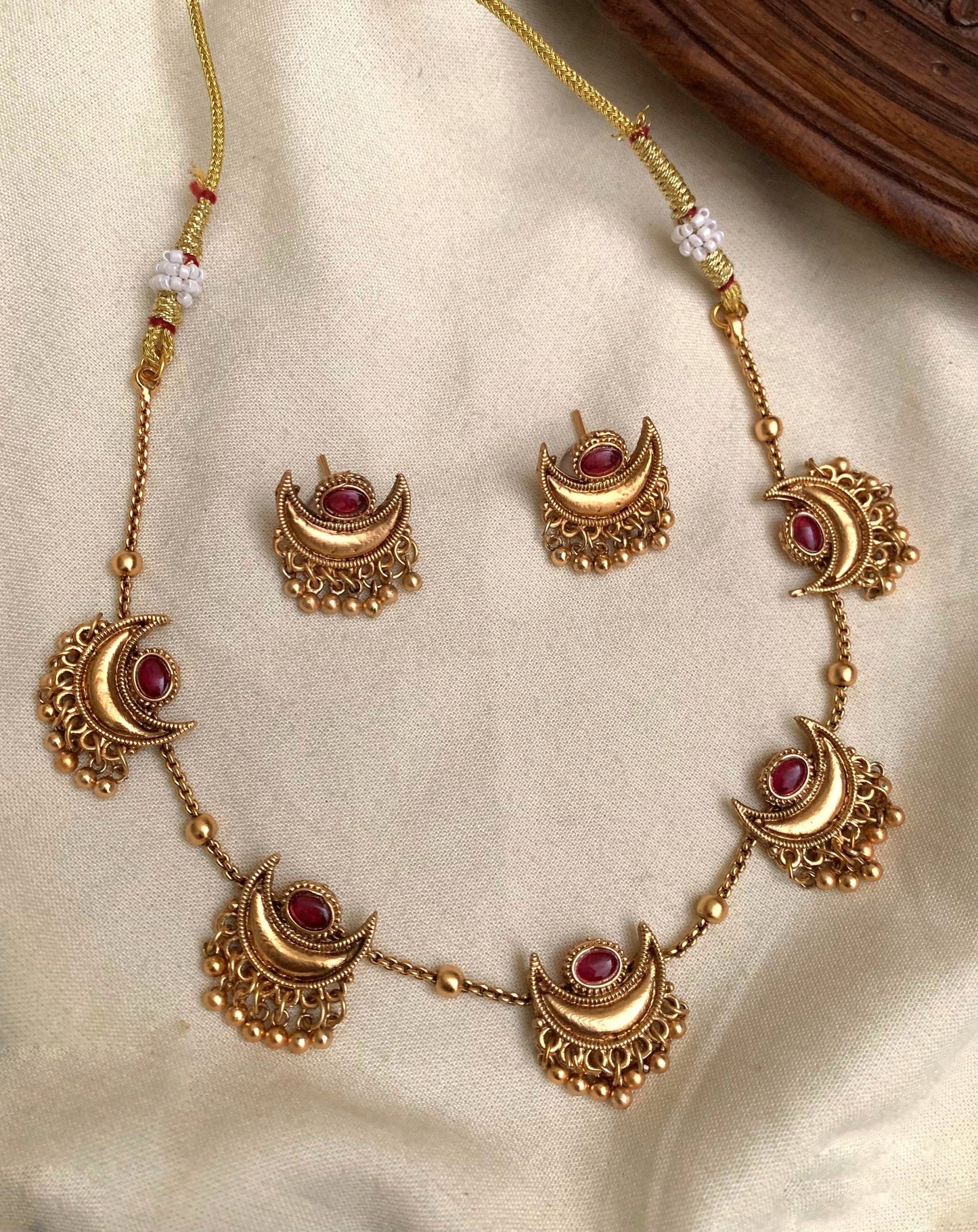 Half moon with gold drops (N-8)