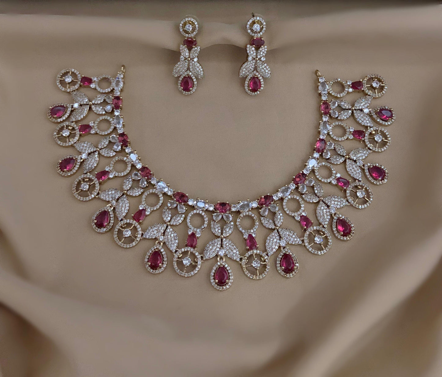 Grand necklace (DR-52)