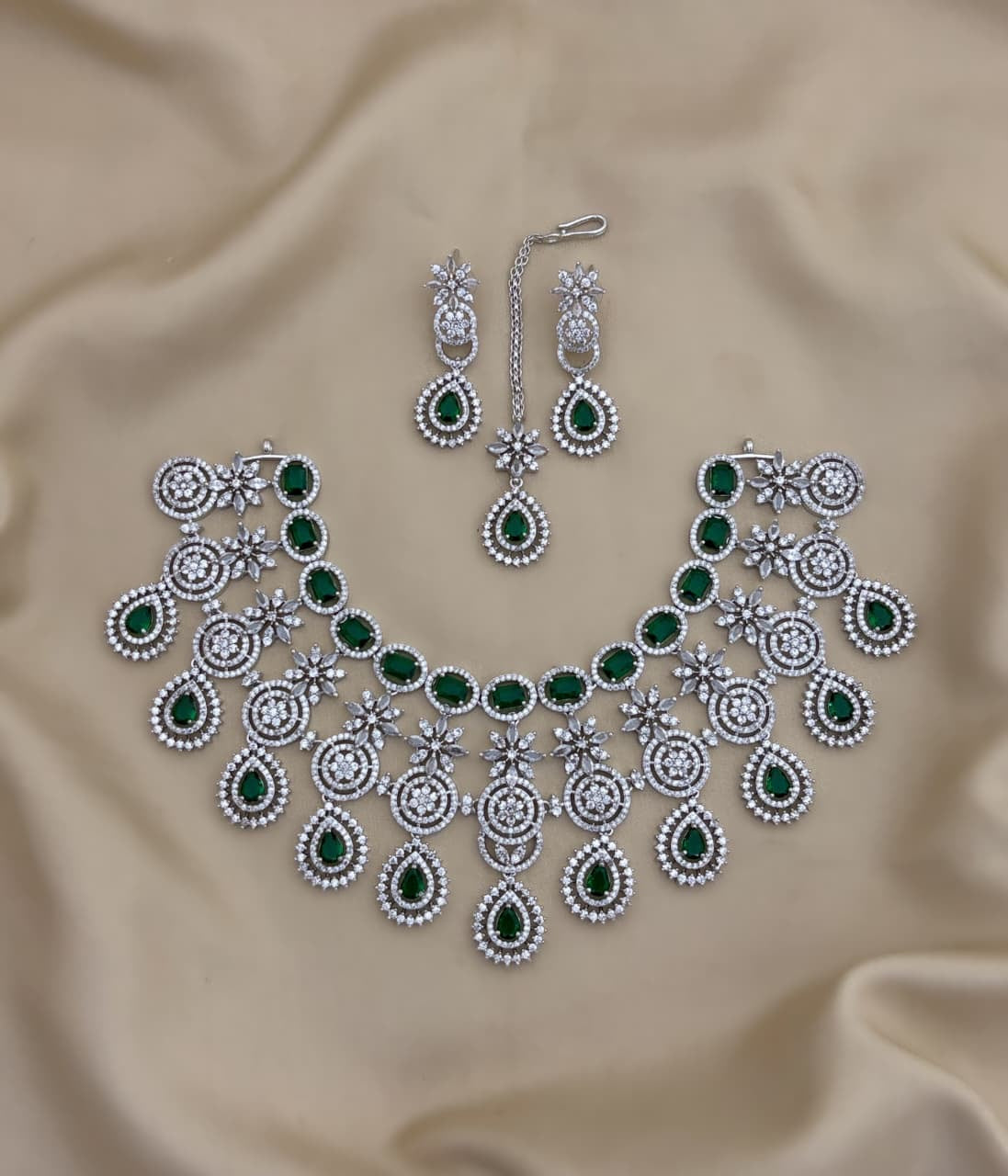 Bridal reception set