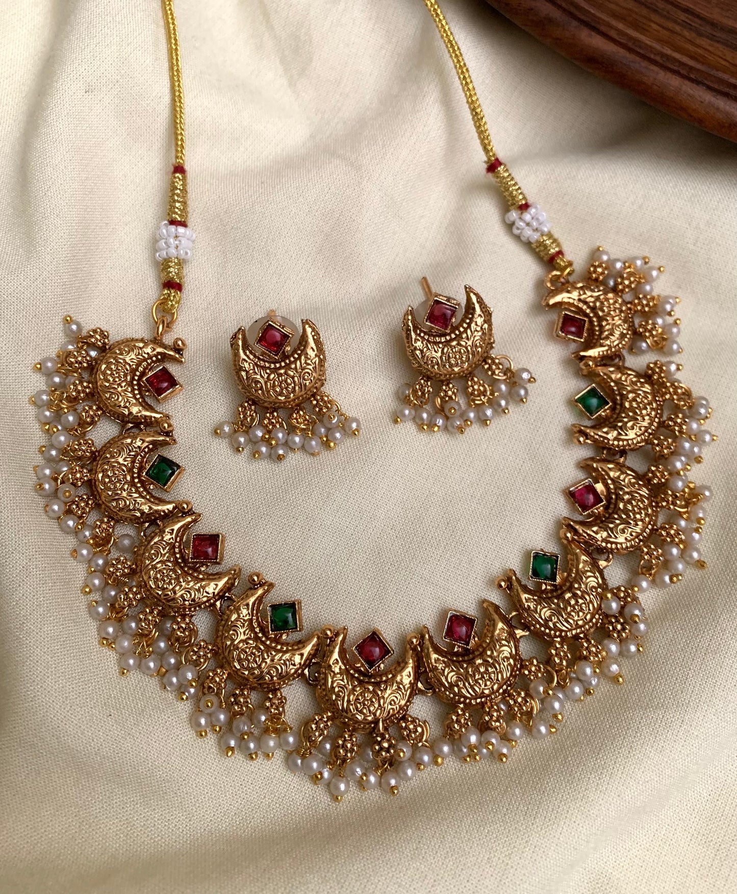 Half moon design with pearl drops(N-17)