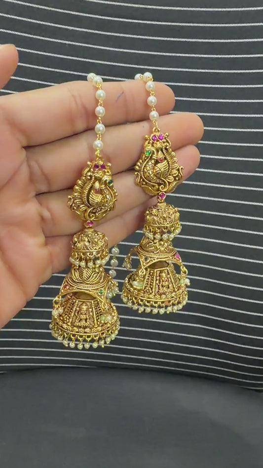 Jumka with pearl ear chain